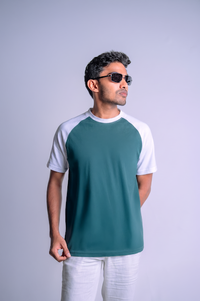Raglan / Reglan Sleeved T-Shirt